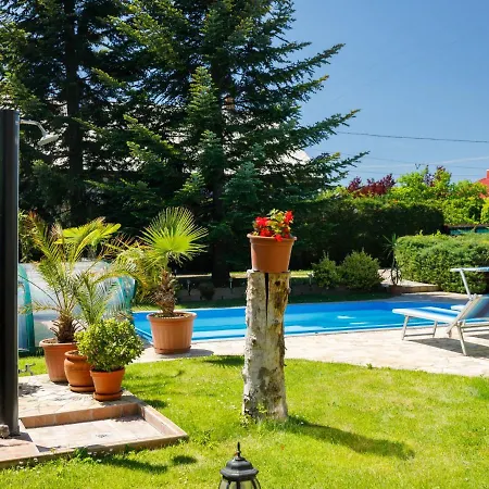 Szabo By Interhome Tatil Evi